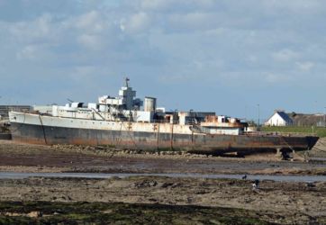 fregata La-De ex HMS Windrush